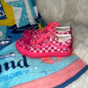 Like New Vans Women’s size 6 Pink Checkerboard